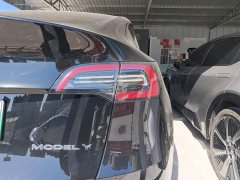 Tesla Model Y Rear-Wheel Drive - ფოტო 8