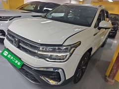 Volkswagen Touareg 300TSI Two-Wheel Drive Moonlight Edition - ფოტო 1