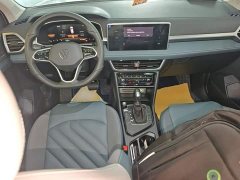 Volkswagen Touareg 300TSI Two-Wheel Drive Moonlight Edition - ფოტო 10
