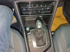 Volkswagen Touareg 300TSI Two-Wheel Drive Moonlight Edition - ფოტო 14