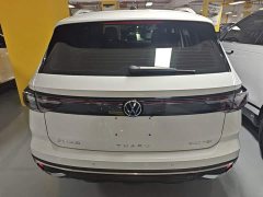 Volkswagen Touareg 300TSI Two-Wheel Drive Moonlight Edition - ფოტო 6