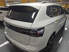 Volkswagen Touareg 300TSI Two-Wheel Drive Moonlight Edition - ფოტო 7