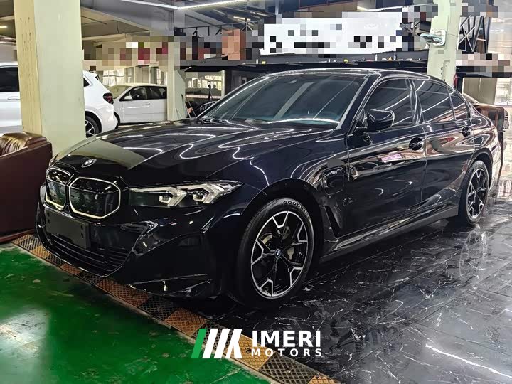 BMW i3 eDrive 35 L