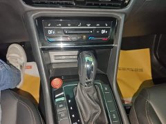 Volkswagen Touareg 2021 330TSI AWD Luxury Plus - ფოტო 14