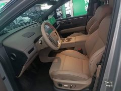 Li Auto i6 2025 Two-Wheel Drive Standard - ფოტო 15