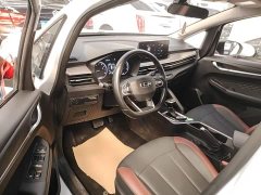Geely Emgrand X3 PRO 1.5L CVT Luxury - ფოტო 15