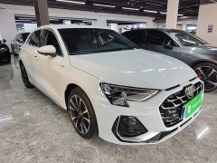 Audi A3 Sportback 35TFSI Dynamic Comfort Edition - ფოტო 4