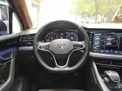 Volkswagen Touareg 3.0TSI Ruixiang Classic Sport Package - ფოტო 11