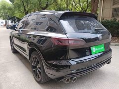 Volkswagen Touareg 3.0TSI Ruixiang Classic Sport Package - ფოტო 5
