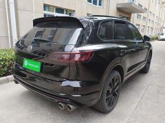 Volkswagen Touareg 3.0TSI Ruixiang Classic Sport Package - ფოტო 7
