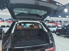 Audi Q7 55 TFSI quattro S Prestige - ფოტო 19