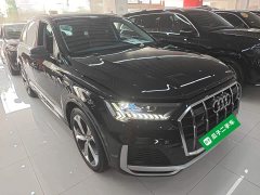 Audi Q7 55 TFSI quattro S Prestige - ფოტო 4
