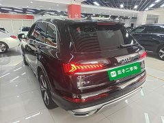 Audi Q7 55 TFSI quattro S Prestige - ფოტო 5