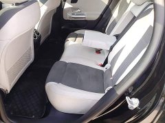 Mercedes-Benz EQA 300 4MATIC Launch Edition - ფოტო 17