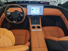 Xiaomi YU7 2025 Four-Wheel Drive Pro - ფოტო 10