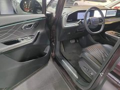 Maxus G90 2.0T Edition - ფოტო 16