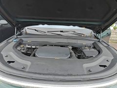 Li Auto L8 2023 Pro - ფოტო 20