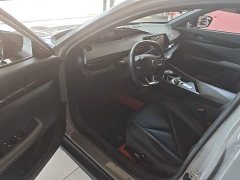 Changan UNI-V 1.5T Deluxe - ფოტო 16