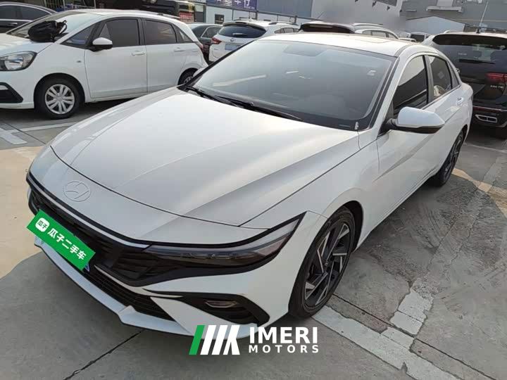 Hyundai Elantra 1.5L CVT GLX Elite