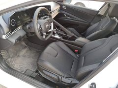 Hyundai Elantra 2023 1.5L CVT GLX Elite - ფოტო 15