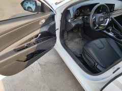 Hyundai Elantra 2023 1.5L CVT GLX Elite - ფოტო 16