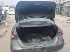 Toyota Avalon 2.5L Luxury - ფოტო 19