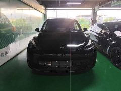 Tesla Model Y 2022 Facelift Rear-Wheel Drive - ფოტო 3