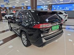 Toyota Venza 2.0L CVT FWD Luxury - ფოტო 5