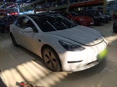 Tesla Model 3 Rear-Wheel Drive - ფოტო 4