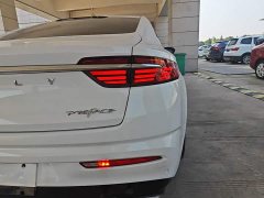 Geely Xingrui Facelift 2.0T Diesel Premium - ფოტო 8