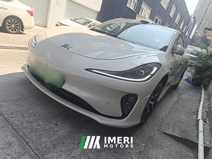 IM Motors Zhiji L6 Ultra - ავტომობილი ჩინეთიდან