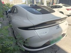 IM Motors Zhiji L6 Ultra - ფოტო 5