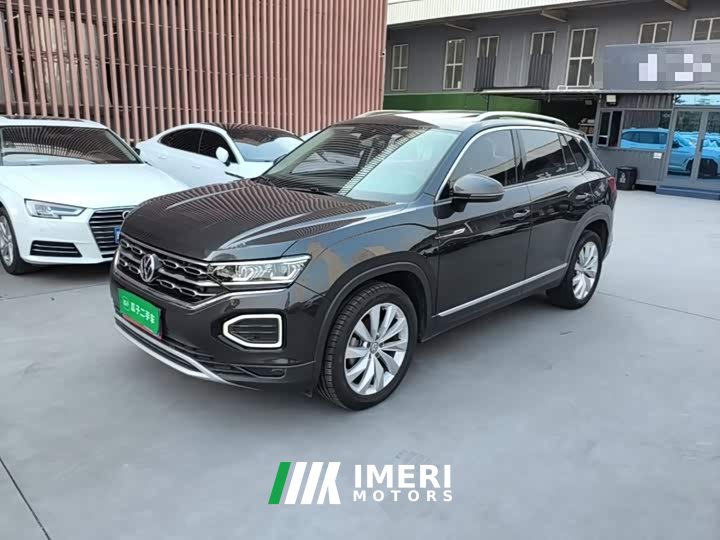 Volkswagen Taos 330TSI FWD Luxury Smart Connect Pro