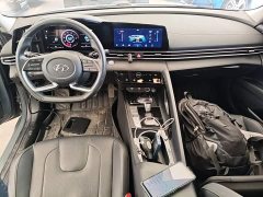 Hyundai Elantra 1.5L CVT Luxury - ფოტო 10