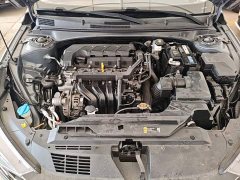Hyundai Elantra 1.5L CVT Luxury - ფოტო 20