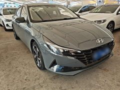 Hyundai Elantra 1.5L CVT Luxury - ფოტო 4