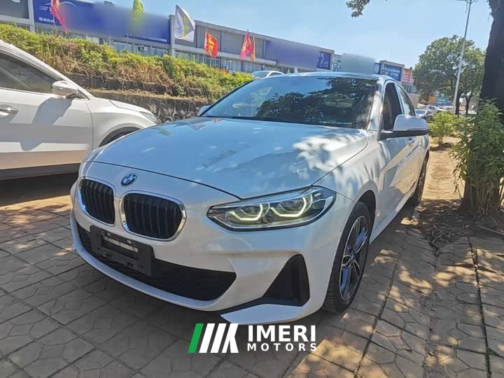 BMW 1 Series 2021 Facelift 120i M Sport - ავტომობილი ჩინეთიდან