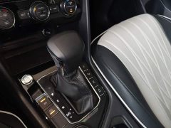 Volkswagen Tiguan L 380TSI Automatic AWD R-Line Premium 7-Seater - ფოტო 10