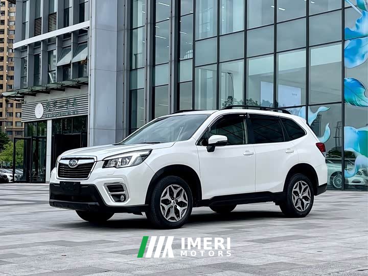 Subaru Forester 2.0i Deluxe Edition