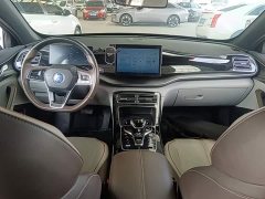 BYD Qin PLUS Champion Edition DM-i 120KM Leading - ფოტო 10