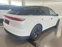 Li Auto i6 2025 Two-Wheel Drive Standard - ფოტო 3