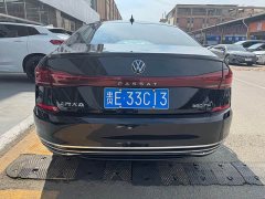 Volkswagen Passat 2023 380TSI Luxury - ფოტო 4