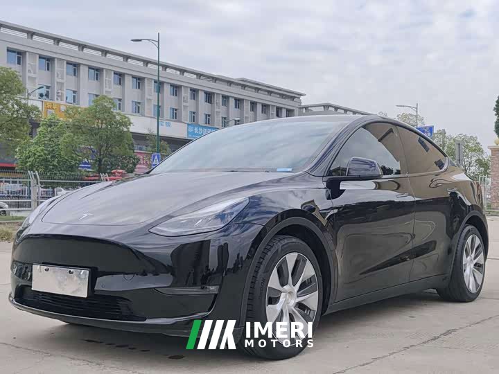 Tesla Model Y Long Range All-Wheel Drive - ავტომობილი ჩინეთიდან
