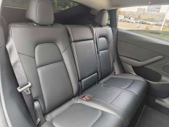Tesla Model Y Long Range All-Wheel Drive - ფოტო 17