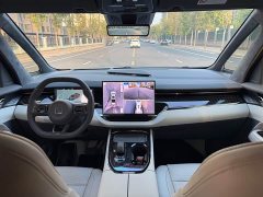 Zeekr 009 2024 Seven-Seat Aisle Version AWD 108kWh - ფოტო 11