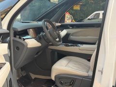 Zeekr 009 2024 Seven-Seat Aisle Version AWD 108kWh - ფოტო 7