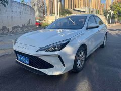 SAIC MG i5 1.5L CVT Luxury - ფოტო 1