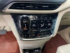 Buick GL8 2023 ES Land Respect 653T Smart Luxury - ფოტო 13