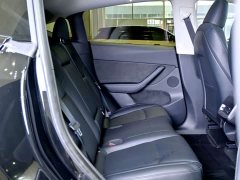 Tesla Model Y Rear-Wheel Drive - ფოტო 19