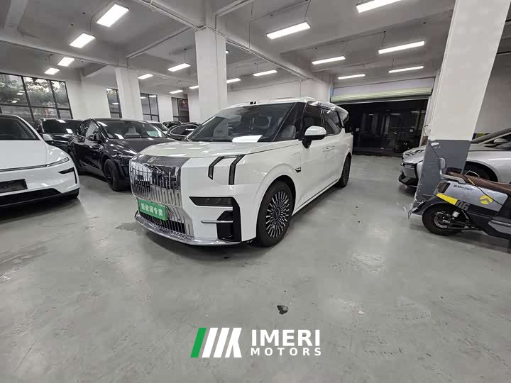 Zeekr 009 Seven-Seat Aisle Version AWD 108kWh - ავტომობილი ჩინეთიდან